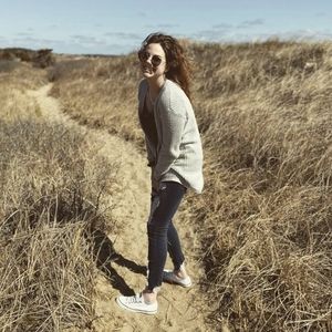 Meet your Posher, Kaitlyn